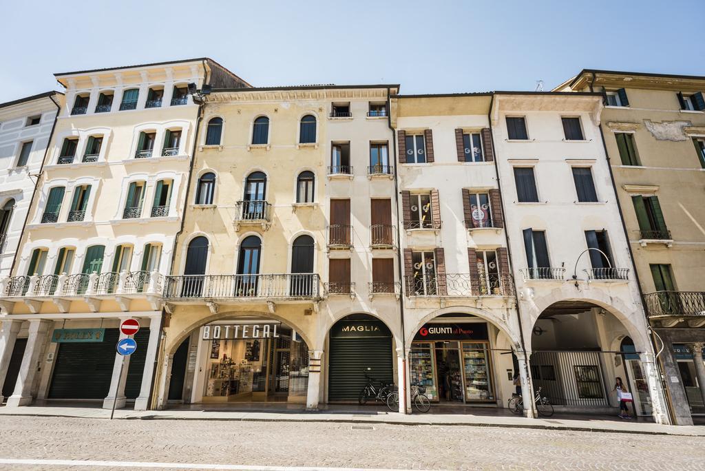 Myplace Piazza Dei Signori Apartments トレヴィーゾ エクステリア 写真