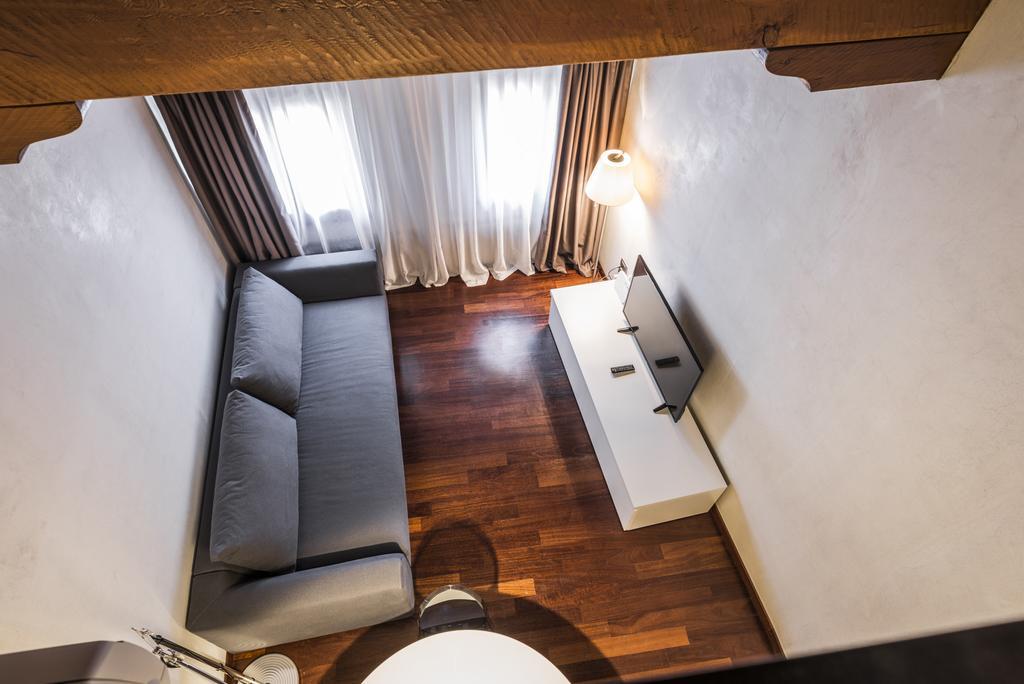 Myplace Piazza Dei Signori Apartments トレヴィーゾ エクステリア 写真