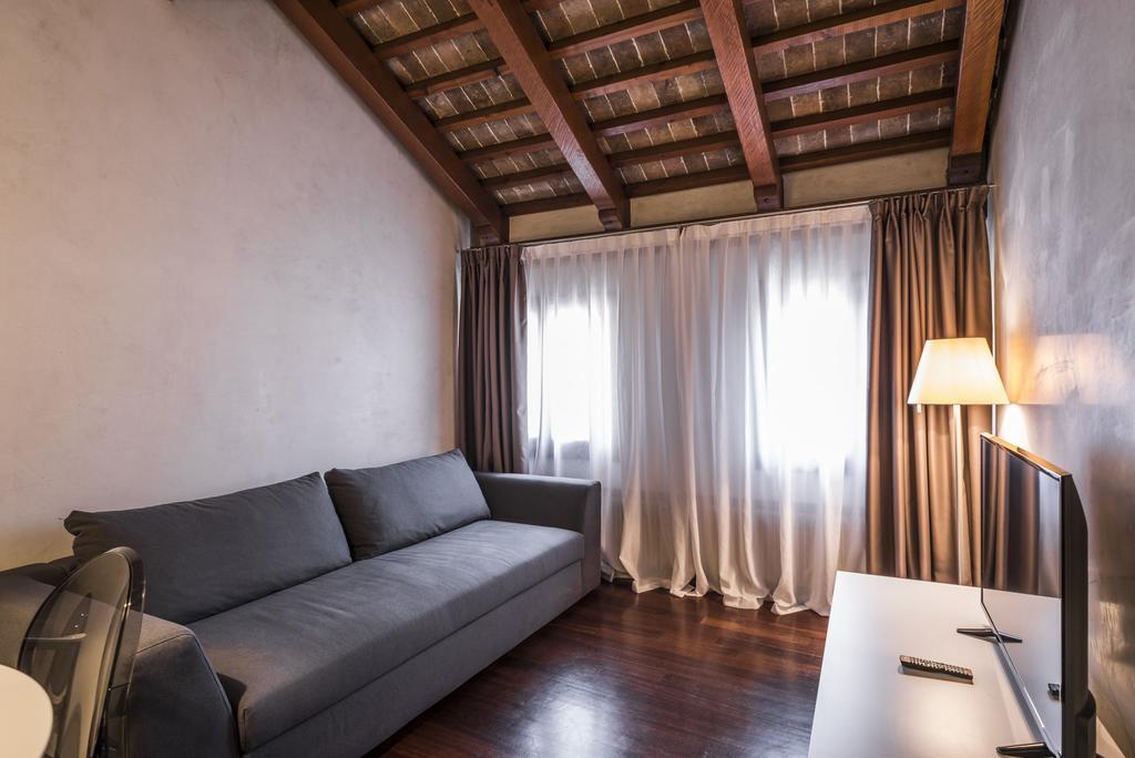 Myplace Piazza Dei Signori Apartments トレヴィーゾ エクステリア 写真