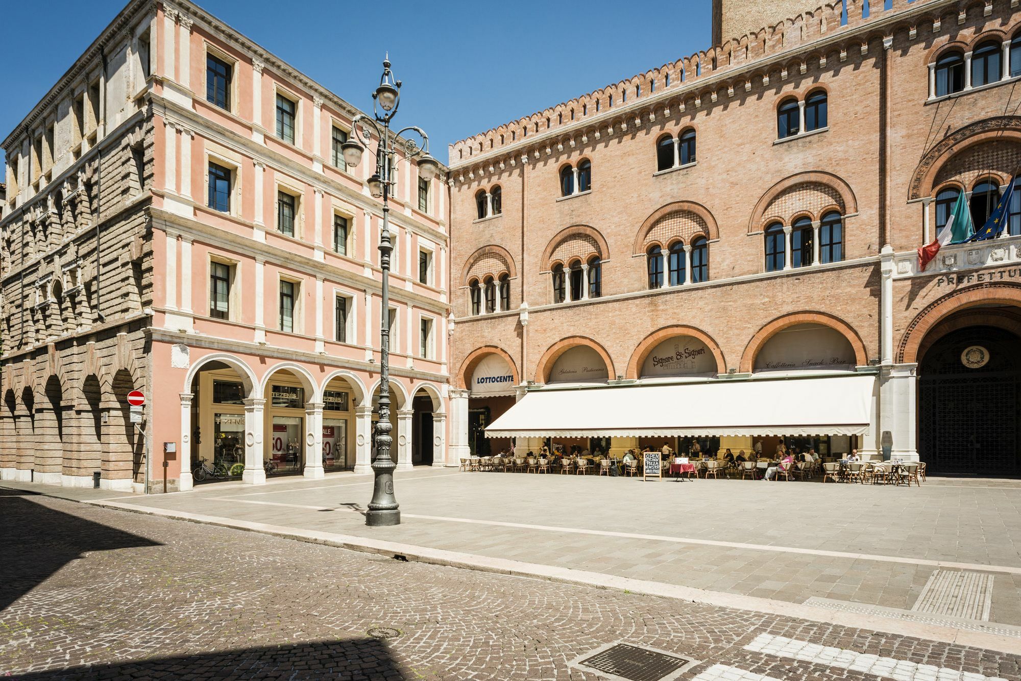 Myplace Piazza Dei Signori Apartments トレヴィーゾ エクステリア 写真